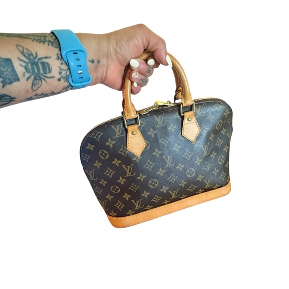 Authentic Louis Vuitton Alma Top Handle Monogram Bag Dust Bag & Lock Included - Picture 8 of 15
